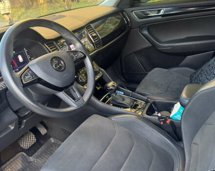 Сірий Шкода Kodiaq, об'ємом двигуна 1.97 л та пробігом 78 тис. км за 33000 $, фото 8 на Automoto.ua