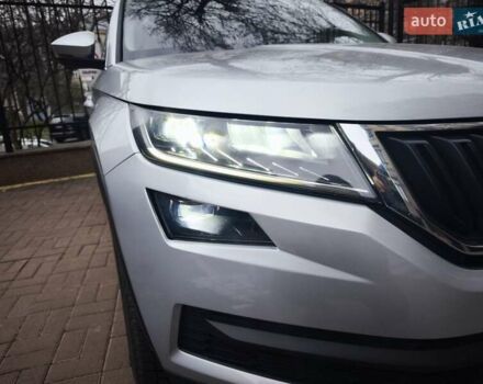 Серый Шкода Kodiaq, объемом двигателя 1.98 л и пробегом 129 тыс. км за 28500 $, фото 10 на Automoto.ua