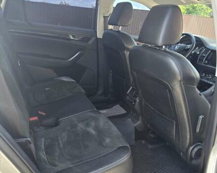 Сірий Шкода Kodiaq, об'ємом двигуна 1.4 л та пробігом 176 тис. км за 33000 $, фото 5 на Automoto.ua