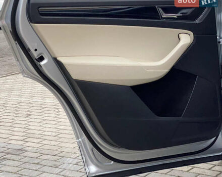 Серый Шкода Kodiaq, объемом двигателя 2 л и пробегом 144 тыс. км за 32500 $, фото 43 на Automoto.ua