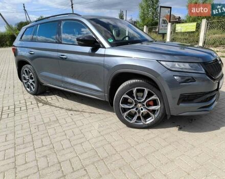 Серый Шкода Kodiaq, объемом двигателя 1.97 л и пробегом 173 тыс. км за 40141 $, фото 6 на Automoto.ua