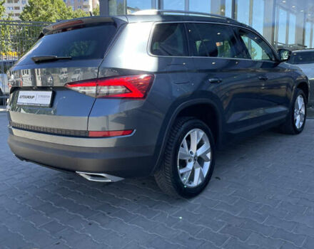 Серый Шкода Kodiaq, объемом двигателя 1.97 л и пробегом 222 тыс. км за 28000 $, фото 30 на Automoto.ua