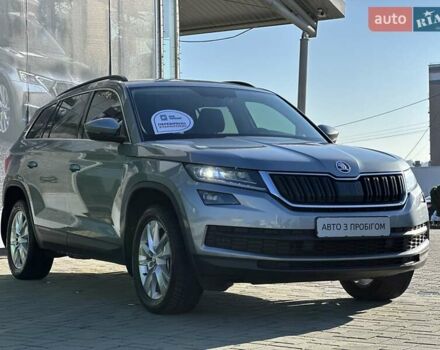 Серый Шкода Kodiaq, объемом двигателя 1.97 л и пробегом 93 тыс. км за 31387 $, фото 1 на Automoto.ua