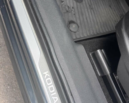 Шкода Kodiaq 2020 у Рівному на Automoto.ua Сірий Шкода Kodiaq, об'ємом двигуна 1.97 л та пробігом 78 тис. км за 32200 $, фото 27 на Automoto.ua