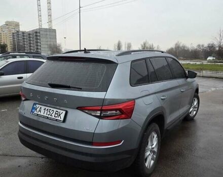 Сірий Шкода Kodiaq, об'ємом двигуна 1.98 л та пробігом 100 тис. км за 23000 $, фото 2 на Automoto.ua
