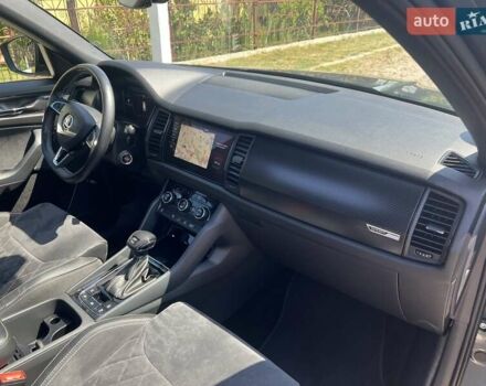 Серый Шкода Kodiaq, объемом двигателя 1.97 л и пробегом 218 тыс. км за 32900 $, фото 29 на Automoto.ua