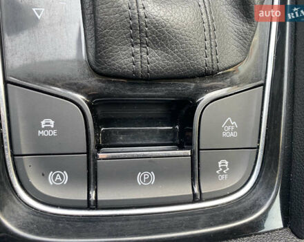 Серый Шкода Kodiaq, объемом двигателя 1.98 л и пробегом 209 тыс. км за 25200 $, фото 43 на Automoto.ua