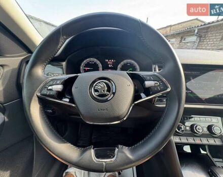 Сірий Шкода Kodiaq, об'ємом двигуна 1.97 л та пробігом 125 тис. км за 29900 $, фото 19 на Automoto.ua