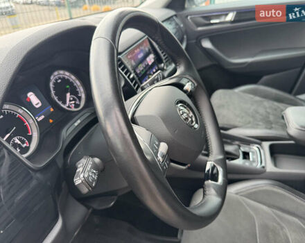 Серый Шкода Kodiaq, объемом двигателя 1.98 л и пробегом 143 тыс. км за 26490 $, фото 15 на Automoto.ua