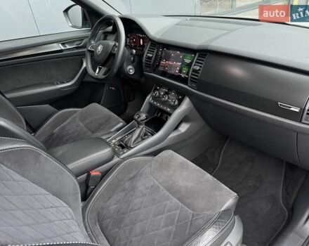 Шкода Kodiaq 2020 в Луцке на Automoto.ua Серый Шкода Kodiaq, объемом двигателя 1.97 л и пробегом 175 тыс. км за 37107 $, фото 40 на Automoto.ua