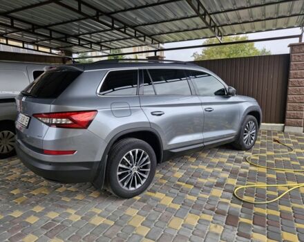 Шкода Kodiaq 2020 в Кривом Роге на Automoto.ua Серый Шкода Kodiaq, объемом двигателя 2 л и пробегом 65 тыс. км за 34000 $, фото 7 на Automoto.ua