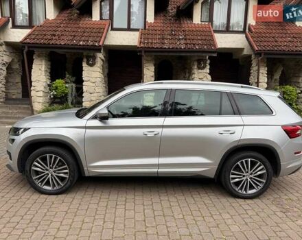 Серый Шкода Kodiaq, объемом двигателя 1.97 л и пробегом 204 тыс. км за 32000 $, фото 7 на Automoto.ua