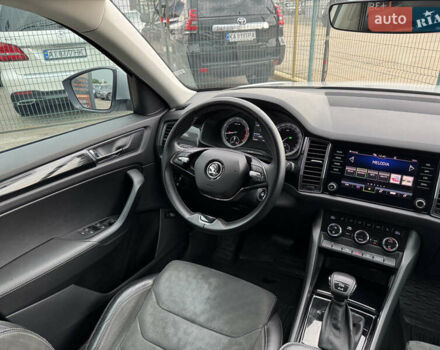 Серый Шкода Kodiaq, объемом двигателя 1.98 л и пробегом 143 тыс. км за 26490 $, фото 32 на Automoto.ua