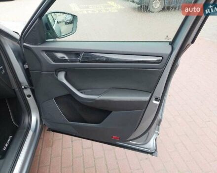 Сірий Шкода Kodiaq, об'ємом двигуна 1.98 л та пробігом 291 тис. км за 25500 $, фото 21 на Automoto.ua
