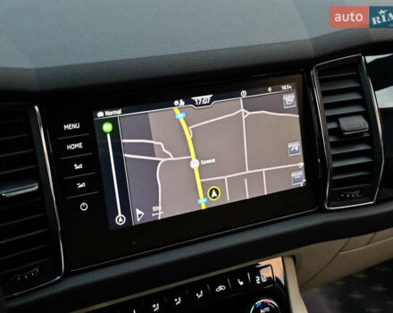 Шкода Kodiaq 2020 в Луцке на Automoto.ua Серый Шкода Kodiaq, объемом двигателя 2 л и пробегом 222 тыс. км за 31191 $, фото 37 на Automoto.ua