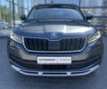 Серый Шкода Kodiaq, объемом двигателя 1.97 л и пробегом 222 тыс. км за 28000 $, фото 4 на Automoto.ua