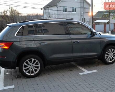 Сірий Шкода Kodiaq, об'ємом двигуна 1.98 л та пробігом 315 тис. км за 24985 $, фото 12 на Automoto.ua