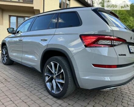 Серый Шкода Kodiaq, объемом двигателя 1.97 л и пробегом 177 тыс. км за 35800 $, фото 91 на Automoto.ua