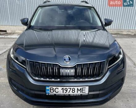Серый Шкода Kodiaq, объемом двигателя 1.98 л и пробегом 70 тыс. км за 31500 $, фото 5 на Automoto.ua