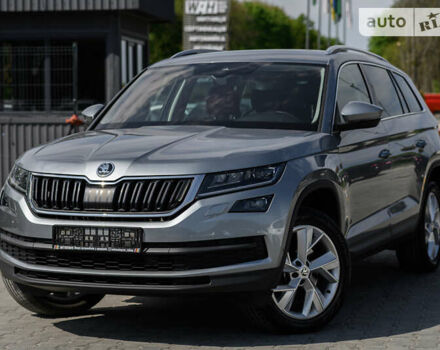 Сірий Шкода Kodiaq, об'ємом двигуна 2 л та пробігом 97 тис. км за 35990 $, фото 4 на Automoto.ua