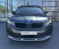 Серый Шкода Kodiaq, объемом двигателя 1.97 л и пробегом 222 тыс. км за 28000 $, фото 3 на Automoto.ua