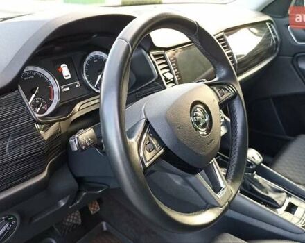 Серый Шкода Kodiaq, объемом двигателя 2 л и пробегом 170 тыс. км за 28200 $, фото 11 на Automoto.ua