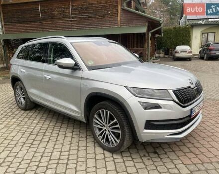 Серый Шкода Kodiaq, объемом двигателя 2 л и пробегом 208 тыс. км за 30300 $, фото 4 на Automoto.ua