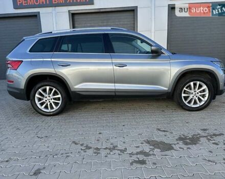Серый Шкода Kodiaq, объемом двигателя 1.97 л и пробегом 240 тыс. км за 26300 $, фото 13 на Automoto.ua