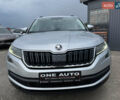 Серый Шкода Kodiaq, объемом двигателя 1.98 л и пробегом 143 тыс. км за 26490 $, фото 2 на Automoto.ua