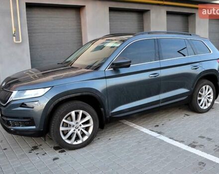 Сірий Шкода Kodiaq, об'ємом двигуна 1.98 л та пробігом 315 тис. км за 24985 $, фото 3 на Automoto.ua
