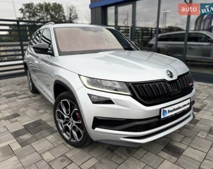 Серый Шкода Kodiaq, объемом двигателя 2 л и пробегом 145 тыс. км за 37900 $, фото 5 на Automoto.ua