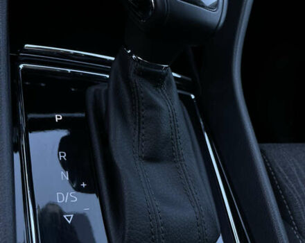 Серый Шкода Kodiaq, объемом двигателя 1.97 л и пробегом 222 тыс. км за 28000 $, фото 18 на Automoto.ua