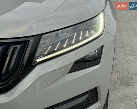 Шкода Kodiaq 2020 в Луцке на Automoto.ua Серый Шкода Kodiaq, объемом двигателя 1.97 л и пробегом 175 тыс. км за 37107 $, фото 13 на Automoto.ua