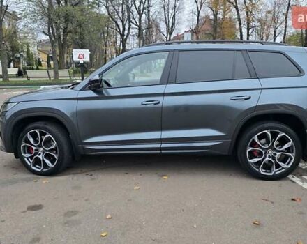 Сірий Шкода Kodiaq, об'ємом двигуна 1.97 л та пробігом 125 тис. км за 37900 $, фото 3 на Automoto.ua