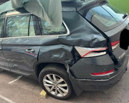 Серый Шкода Kodiaq, объемом двигателя 2 л и пробегом 130 тыс. км за 10000 $, фото 4 на Automoto.ua