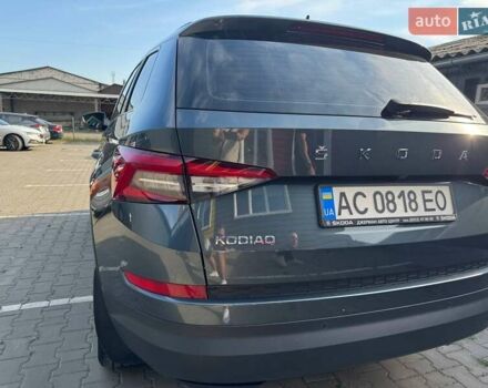 Сірий Шкода Kodiaq, об'ємом двигуна 1.97 л та пробігом 125 тис. км за 29900 $, фото 3 на Automoto.ua