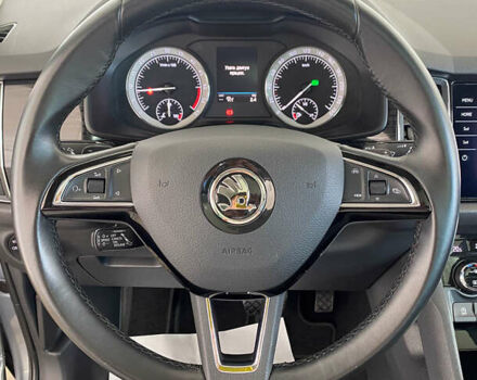 Серый Шкода Kodiaq, объемом двигателя 1.97 л и пробегом 179 тыс. км за 29950 $, фото 24 на Automoto.ua