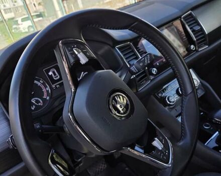 Серый Шкода Kodiaq, объемом двигателя 1.98 л и пробегом 92 тыс. км за 24000 $, фото 7 на Automoto.ua