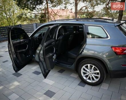 Сірий Шкода Kodiaq, об'ємом двигуна 1.98 л та пробігом 79 тис. км за 29900 $, фото 13 на Automoto.ua