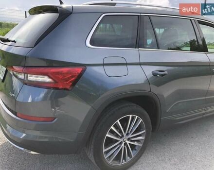 Серый Шкода Kodiaq, объемом двигателя 1.97 л и пробегом 225 тыс. км за 33300 $, фото 14 на Automoto.ua