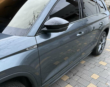 Сірий Шкода Kodiaq, об'ємом двигуна 1.97 л та пробігом 150 тис. км за 35350 $, фото 2 на Automoto.ua