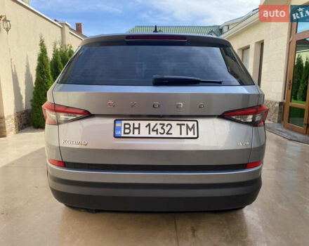 Серый Шкода Kodiaq, объемом двигателя 1.98 л и пробегом 209 тыс. км за 25200 $, фото 17 на Automoto.ua