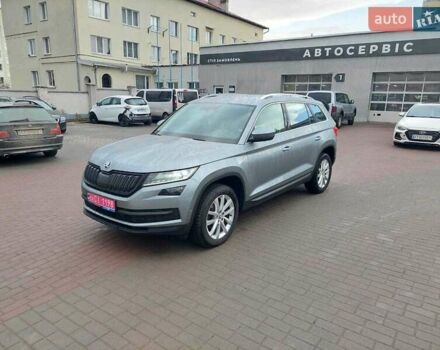 Сірий Шкода Kodiaq, об'ємом двигуна 1.98 л та пробігом 291 тис. км за 25500 $, фото 2 на Automoto.ua