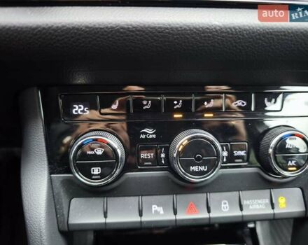 Серый Шкода Kodiaq, объемом двигателя 1.98 л и пробегом 129 тыс. км за 28500 $, фото 13 на Automoto.ua