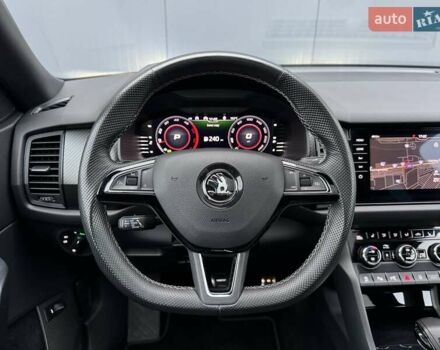 Шкода Kodiaq 2020 в Луцке на Automoto.ua Серый Шкода Kodiaq, объемом двигателя 1.97 л и пробегом 175 тыс. км за 37107 $, фото 44 на Automoto.ua