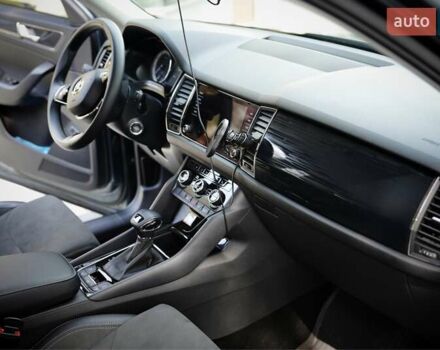 Сірий Шкода Kodiaq, об'ємом двигуна 1.98 л та пробігом 79 тис. км за 29900 $, фото 28 на Automoto.ua
