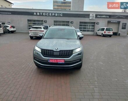 Сірий Шкода Kodiaq, об'ємом двигуна 1.98 л та пробігом 291 тис. км за 25500 $, фото 1 на Automoto.ua