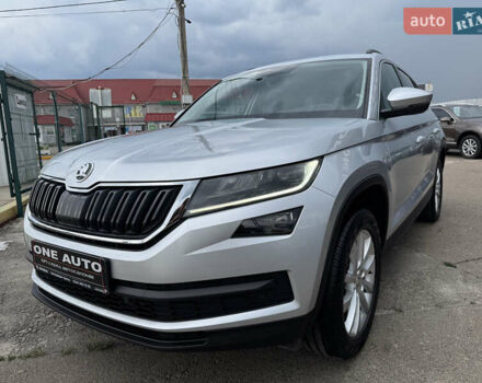 Серый Шкода Kodiaq, объемом двигателя 1.98 л и пробегом 143 тыс. км за 26490 $, фото 1 на Automoto.ua