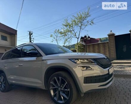 Серый Шкода Kodiaq, объемом двигателя 1.97 л и пробегом 177 тыс. км за 35800 $, фото 42 на Automoto.ua