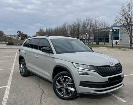 Сірий Шкода Kodiaq, об'ємом двигуна 2 л та пробігом 164 тис. км за 35800 $, фото 6 на Automoto.ua